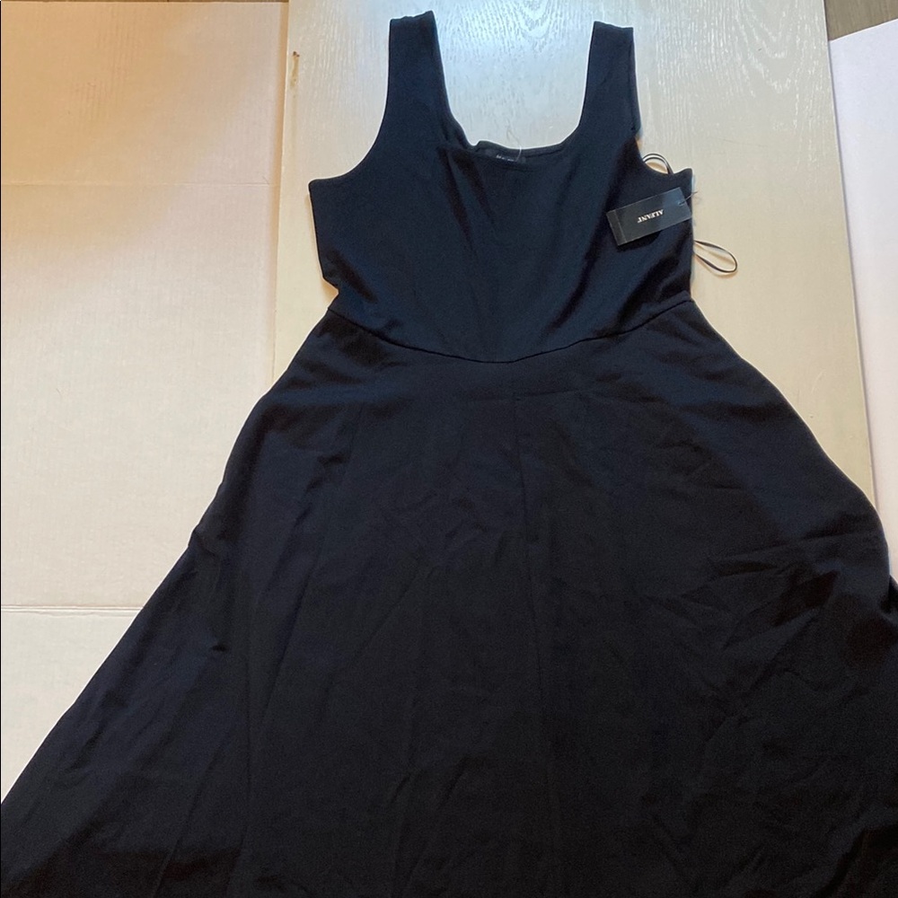 Elegant Black Dress